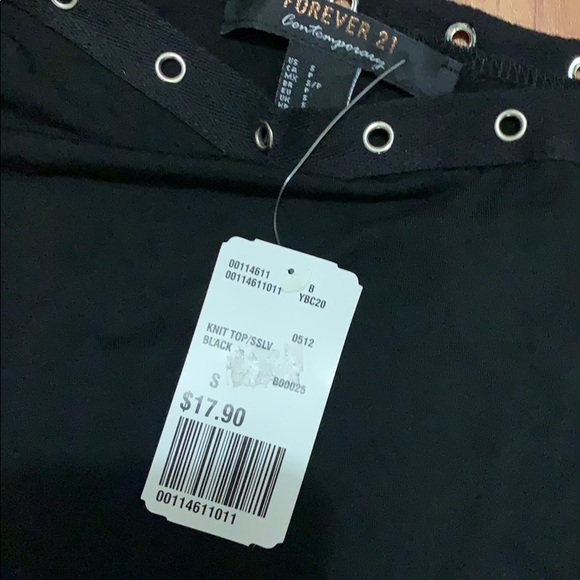 Forever 21 Top - Picture 2 of 2